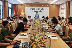 UBND xã Bát Xát làm rõ kiến nghị của các hộ kinh doanh tại chợ Trung tâm