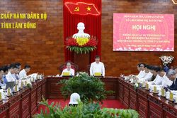 Đoàn Kiểm tra, giám sát số 240 của Bộ Chính trị làm việc với Ban Thường vụ Tỉnh ủy Lâm Đồng