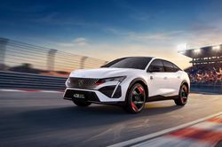 Peugeot 408 Sport Edition ra mắt Việt Nam: Giới hạn 100 xe, giá từ 1,039 tỷ đồng