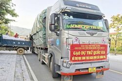 Khẩn trương xuất cấp gạo dự trữ quốc gia đến với học sinh đầu năm học mới