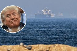 Tổng thống Mỹ Donald Trump tiếp tục đề xuất đổi tên eo biển Hormuz thành eo biển Trump
