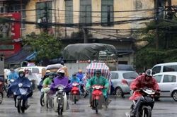 Dự báo thời tiết ngày 10/9: Bắc Bộ chuyển mát, Nam Bộ mưa lớn diện rộng