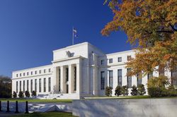 Chưa có quyết định về lãi suất của Fed, chi phí vay dài hạn đã tăng mạnh