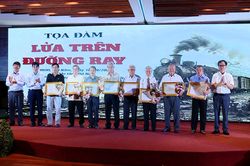 Ký ức từ những chuyến tàu thời chiến