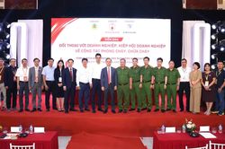 Đối thoại, tháo gỡ vướng mắc của doanh nghiệp trong PCCC