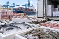 Gỡ 'điểm nghẽn' thủ tục với thực phẩm động vật, thủy sản nhập khẩu