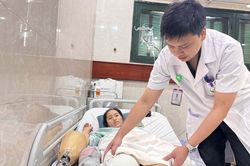 Cô giáo mầm non bị xe tải cán khi xả thân cứu bé 2 tuổi được hỗ trợ lắp chân giả