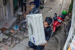 Hà Nội: Người dân dọn đồ đạc, bàn giao mặt bằng cho dự án bãi đỗ xe Vành đai 1