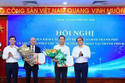 Trao quyết định sandbox xe tự hành và đất hiếm cho hai doanh nghiệp
