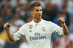 140 bàn của Ronaldo không còn bất khả xâm phạm