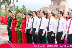 Dâng hương tưởng niệm nhân 96 năm ngày Xô viết Nghệ Tĩnh