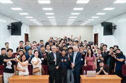Mở rộng hợp tác đào tạo xuyên quốc gia giữa Việt Nam - Australia