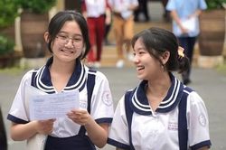 Học sinh nào được ngân sách TP. Hồ Chí Minh đóng toàn bộ BHYT?