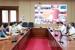 Tập huấn triển khai 4 thủ tục hành chính của Đảng trên môi trường điện tử