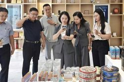 Giải pháp thực chiến giúp doanh nghiệp Việt tăng cường năng lực xuất khẩu trực tuyến