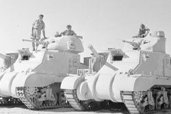 Vì sao M3 Lee nhanh chóng bị Sherman thay thế?