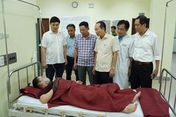 Điều tra nguyên nhân khiến 174 công nhân nghi ngờ bị ngộ độc thực phẩm