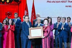 [Ảnh] Chủ tịch Quốc hội Trần Thanh Mẫn dự Lễ đón nhận Huân chương Lao động hạng Nhất của Tập đoàn BRG và Ngân hàng SeABank