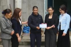 [Video] Hà Nội dự kiến hỗ trợ 3,5 triệu đồng/tháng cho 4 nhóm thuộc hộ nghèo, cận nghèo