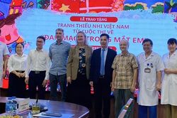 Gửi gắm tình hữu nghị Việt Nam-Đan Mạch qua sắc màu tuổi thơ