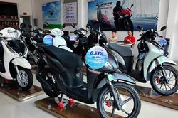 Giá xe máy xăng tháng 9 tăng mạnh trở lại, nhiều mẫu cắt ưu đãi
