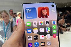 Chưa bán chiếc nào, iPhone Duo đã mang về 'núi tiền' cho Apple