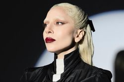 Ca sĩ Lady Gaga đón tin vui ở tuổi 40