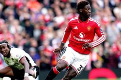 MU đại chiến Man City: 'Quỷ đỏ' và điểm tựa Kobbie Mainoo