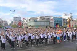 Trên 1.500 người hưởng ứng Chương trình toàn dân tập luyện thể dục, thể thao 2026