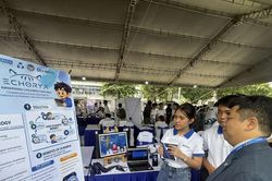 Đưa công nghệ vào bài học và đời sống