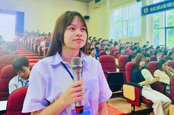 Hội Luật gia tỉnh Điện Biên đưa kiến thức pháp luật đến 520 học sinh, sinh viên
