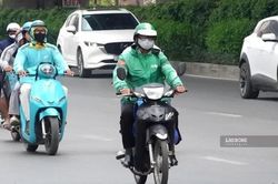 Vì sao tài xế Grab kêu gọi tắt app?