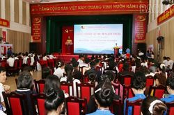 Sinh viên Việt - Trung kết nối trí thức, kiến tạo tương lai