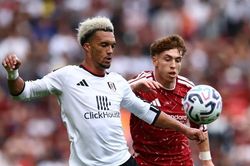 Liverpool hòa Fulham 0-0: Bất lực trước hàng thủ đội khách tại Anfield