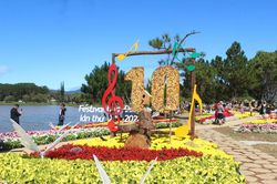Phát huy giá trị Festival Hoa Ðà Lạt trong quảng bá du lịch thời đại số