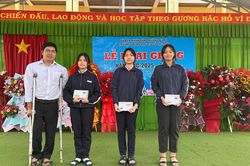Những người không từ bỏ ước mơ