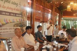 Phú Thủy: 'Cà phê sáng' cùng Nhân dân bàn chuyện điện, viễn thông và cảnh quan đô thị
