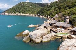 Vi phạm công bố thông tin, Ninh Vân Bay bị phạt 365 triệu đồng