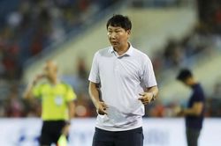 Bố HLV Kim Sang-sik qua đời
