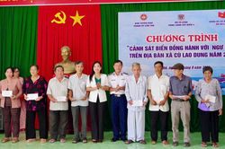 Bộ Tư lệnh Vùng Cảnh sát biển 4 đồng hành với ngư dân thành phố Cần Thơ