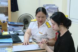 Hộ kinh doanh lao đao khi phải tra cứu hàng trăm hướng dẫn thuế