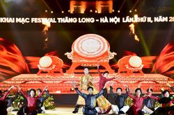 Ấn tượng đêm khai mạc Festival Thăng Long – Hà Nội