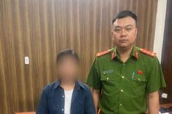 Người phụ nữ mang sổ tiết kiệm ra ngân hàng chuyển 50 triệu đồng, nhân viên lập tức báo công an