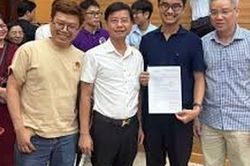 Con trai chọn nối nghiệp làm bác sĩ cấp cứu, người cha chỉ mong giữ được 3 điều