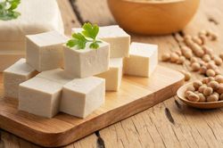 Chọn đậu phụ, đừng chỉ nhìn độ trắng
