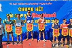 Sôi nổi Giải chạy Báo Hànộimới mở rộng lần thứ 51 - Vì hòa bình tại phường Thanh Xuân
