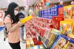 Cảnh báo nguy cơ bánh Trung thu trôi nổi gian lận trên thị trường số