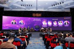 Thay đổi tư duy bảo vệ sức khỏe người cao tuổi có bệnh nền
