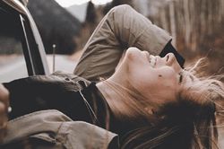 Sau nghỉ hưu tôi mới hiểu: Người già thông minh cần làm 4 điều này để có cuộc sống an yên, hạnh phúc