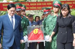 Sơn La tổ chức trang trọng lễ viếng, truy điệu và an táng hài cốt liệt sĩ